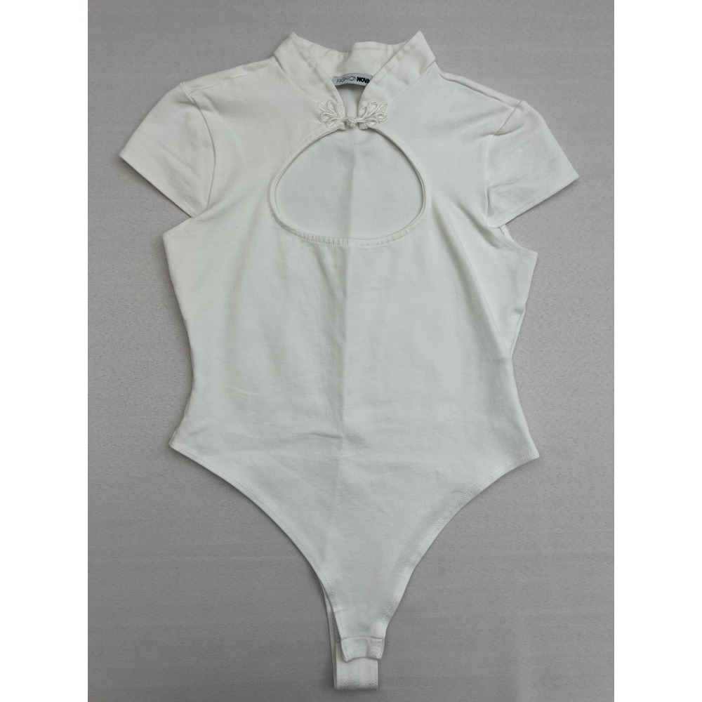 Fashion Nova Bodysuit White Mock Neck Short Sleeve Cutout Top Size M